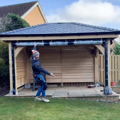 simon-bowler-fitting-gazebo-side-panels Simon Bowler fitting gazebo side panels